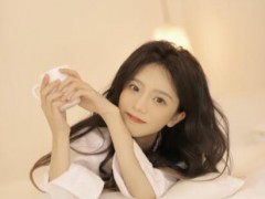 室內(nèi)弱光下拍攝人物活動，你會使用外置閃光燈還是單純提高感光度？為什么？